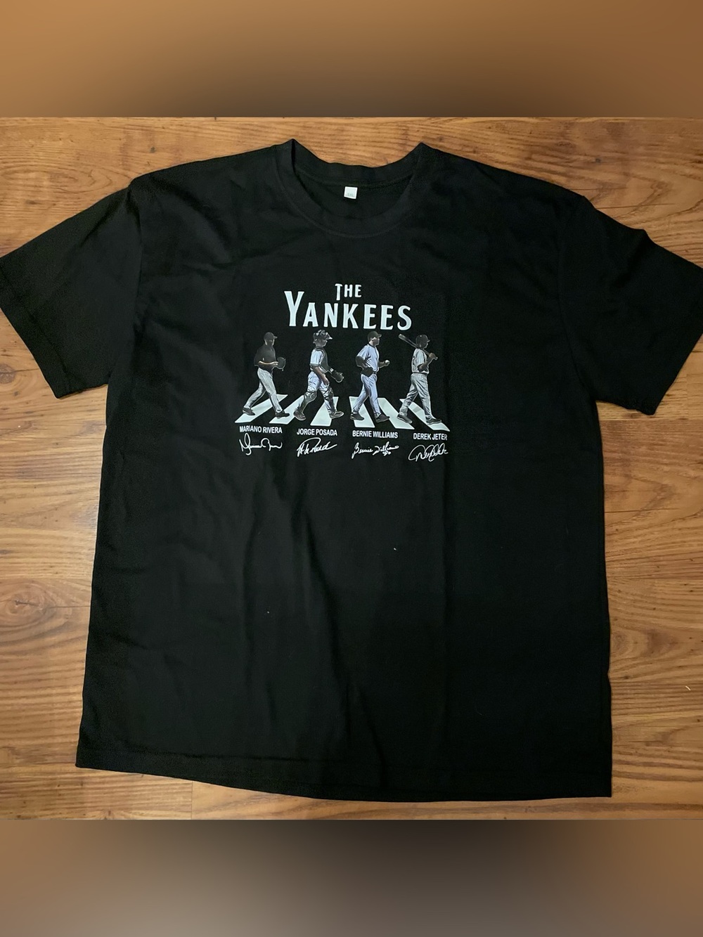 The Yankees Black Graphic Tee Team Players 3XL